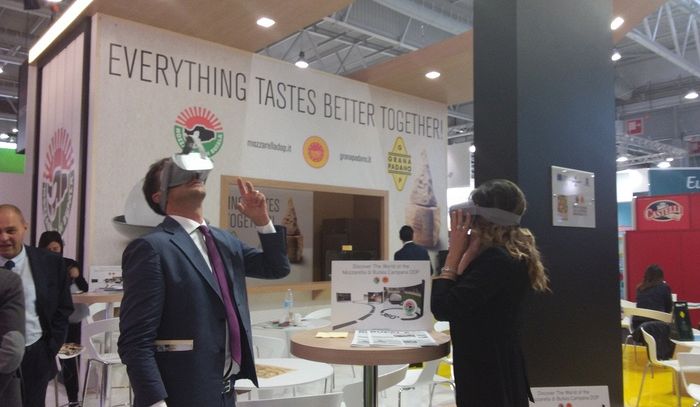 Mozzarella Dop in 3D al Sial, Salone Alimentazione di Parigi