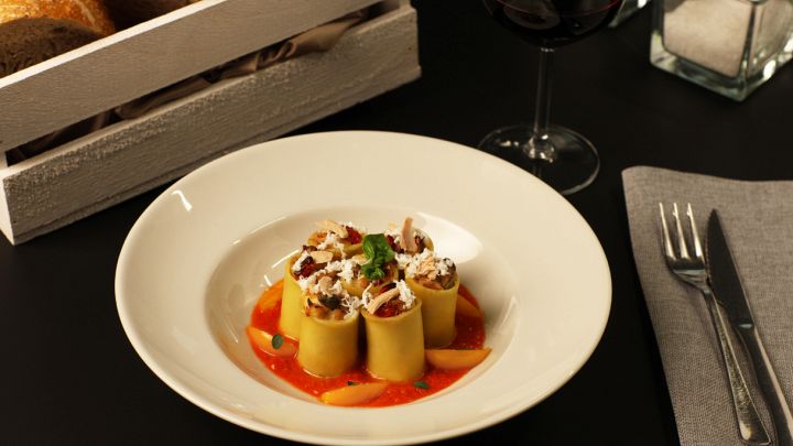 Paccheri ripieni con Tonno Mare Aperto ai sapori mediterranei