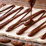 nutella e panna sopra pan di stelle