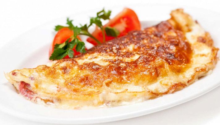 Ricetta Omelette al prosciutto e formaggio