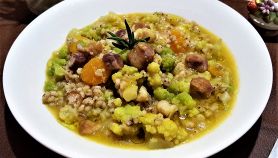 Zuppa di sorgo con broccolo romano e castagne