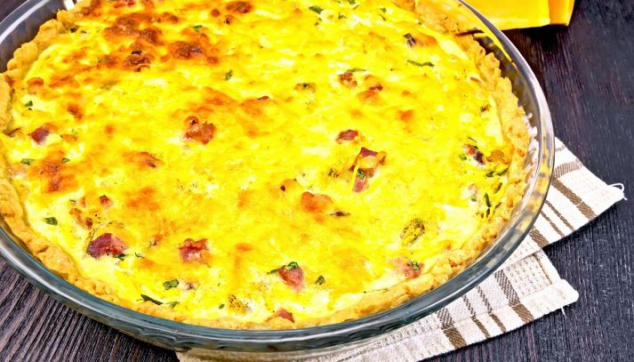 Torta salata con radicchio