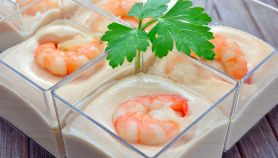 Cocktail di gamberi: Ricetta con salsa rosa