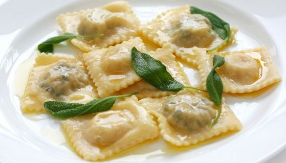 ravioli ricotta e spinaci