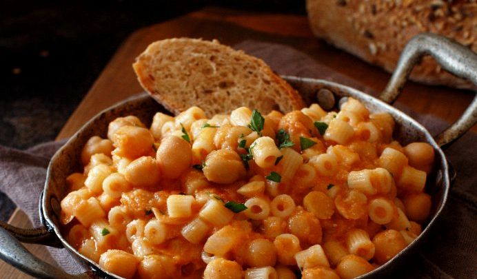Pasta e ceci alla Romana