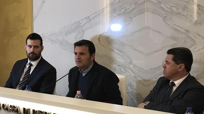 Riso: Centinaio, serve un piano nazionale per settore, come per la pasta