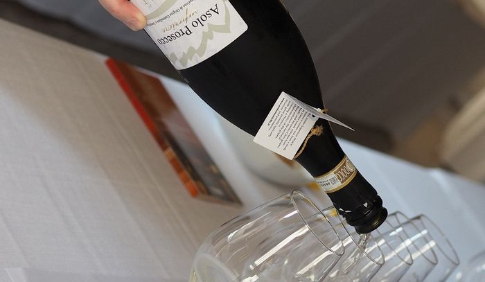 Vino, 12 milioni di bottiglie di prosecco nel 2018 dal Consorzio Asolo Docg