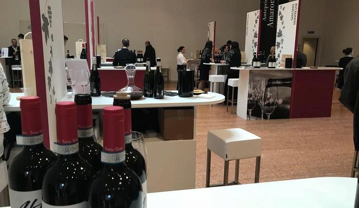 Vino, i consumatori premium scelgono etichette Ue ed italiane