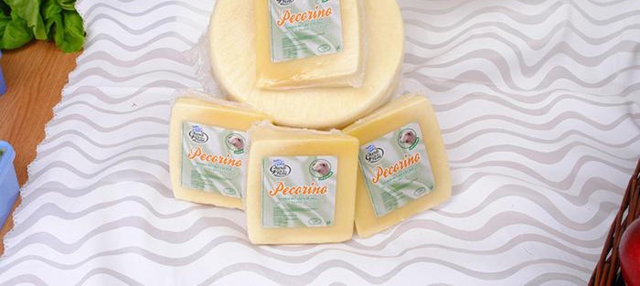Pecorino romano ha prezzi in calo,export a picco