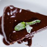 Crostata farcita con ricotta e ganache