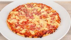 La pizza surgelata: fa bene o fa male?