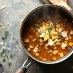 Cottura del brodo per il risotto