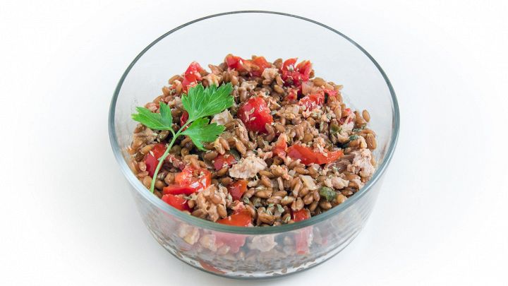 Insalata di farro e tonno