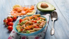 Pasta fredda con avocado
