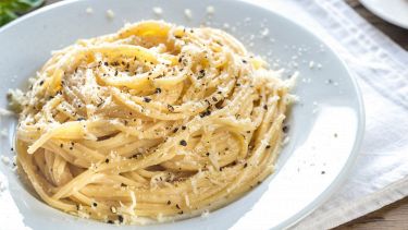 Spaghetti cacio e pepe