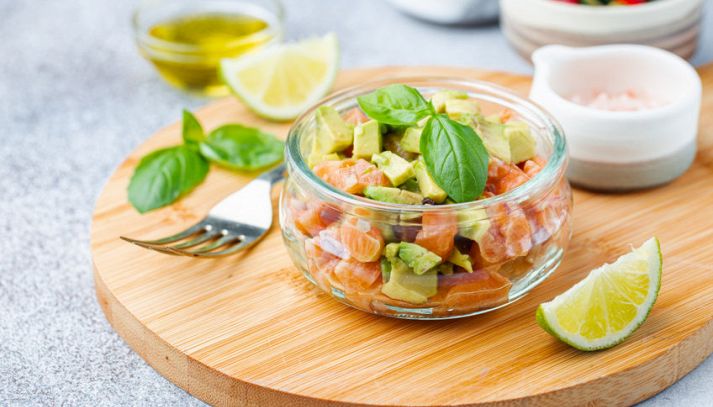 Tartare di salmone e avocado