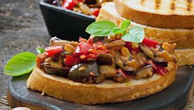 Bruschette di melanzane