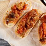 Bruschettone crema di melanzane e zenzero