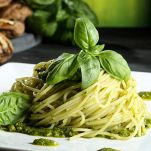 Spaghetti al pesto di noci