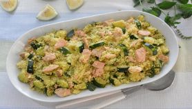 Cous cous salmone e zucchine