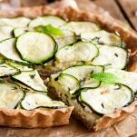 Torta salata zucchine e cheddar