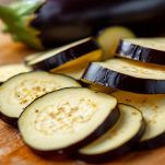 La preparazione delle melanzane