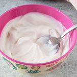 Yogurt mescolato con lo yogurt