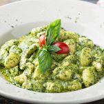 gnocchi-pesto-mozzarella
