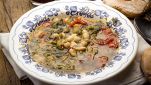 Zuppa di fagioli e scarole