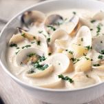 Zuppa di vongole e patate