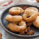 Biscotti al vino rosso