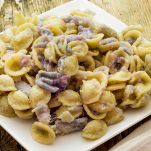 Orecchiette con cavolfiore viola