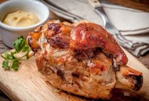 Stinco di maiale arrosto