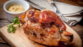 Stinco di maiale arrosto