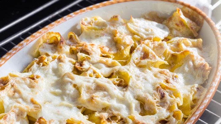 Crespelle ai funghi con prosciutto e besciamella