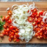 Cipolle, pomodori e peperoni