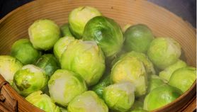 Cavolini di Bruxelles al vapore