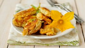 Fiori di zucca farciti