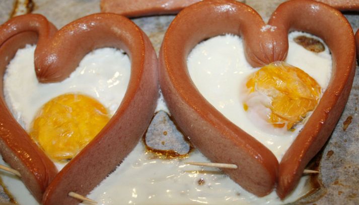 Uovo fritto a forma di cuore