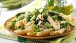 Pasta con fave, piselli e asparagi