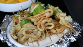 Spiedini di calamari al forno