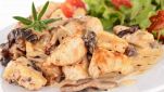 Bocconcini di pollo con funghi e panna