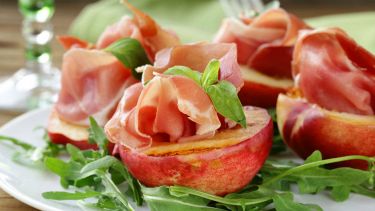La frutta, i salumi: il risultato è qualcosa che non ti aspetti
