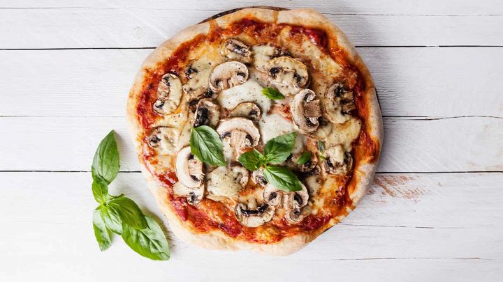 pizza funghi