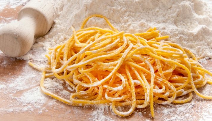 CHITARRA con MATTARELLO Pasta Spaghetti fettuccine Abruzzese TAGLIAPASTA