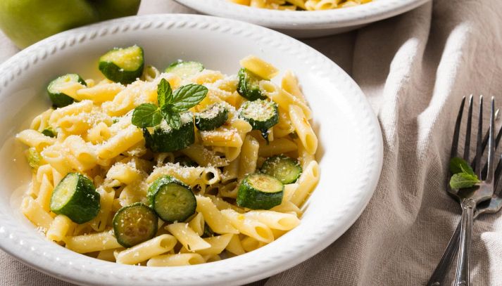 Mezze penne alle zucchine