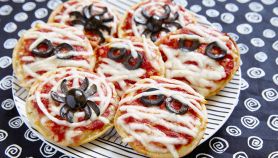 Pizzette Ragno e Mummie per Halloween