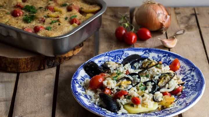 Tiella di riso, patate e cozze