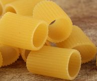 I cannarozzetti sono un formato di pasta tipico dell'Abruzzo, una vera delizia: ecco quali sono le ricette che li valorizzano e le loro proprietà nutrizionali