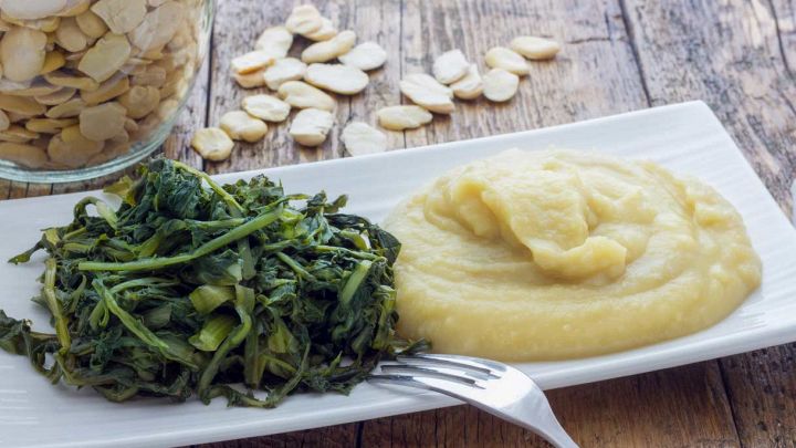 Puré di fave e cicorielle